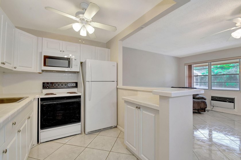 SELLER FINANCING CONSIDERED. Discover the perfect blend of - photo 6
