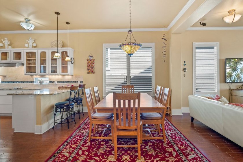 Check out this amazing Beachfront house in Port Aransas. Located - photo 18