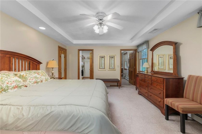 WELCOME TO RIVERFRONT ESTATES! LOCATED A SHORT DISTANCE FROM - photo 32