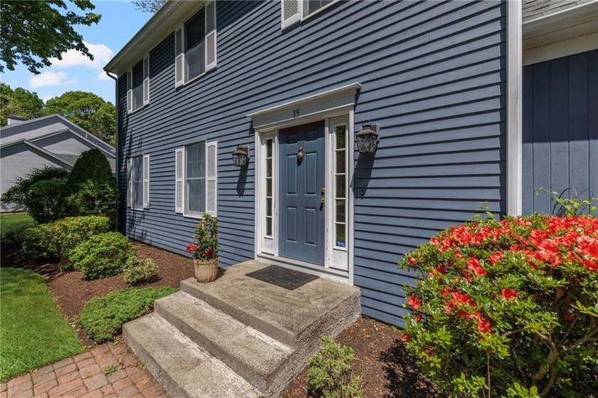 WELCOME TO RIVERFRONT ESTATES! LOCATED A SHORT DISTANCE FROM - photo 40