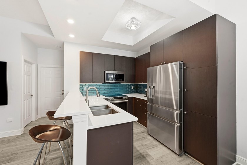 Nestled in the vibrant heart of Lake Worth Beach, this spacious - photo 5