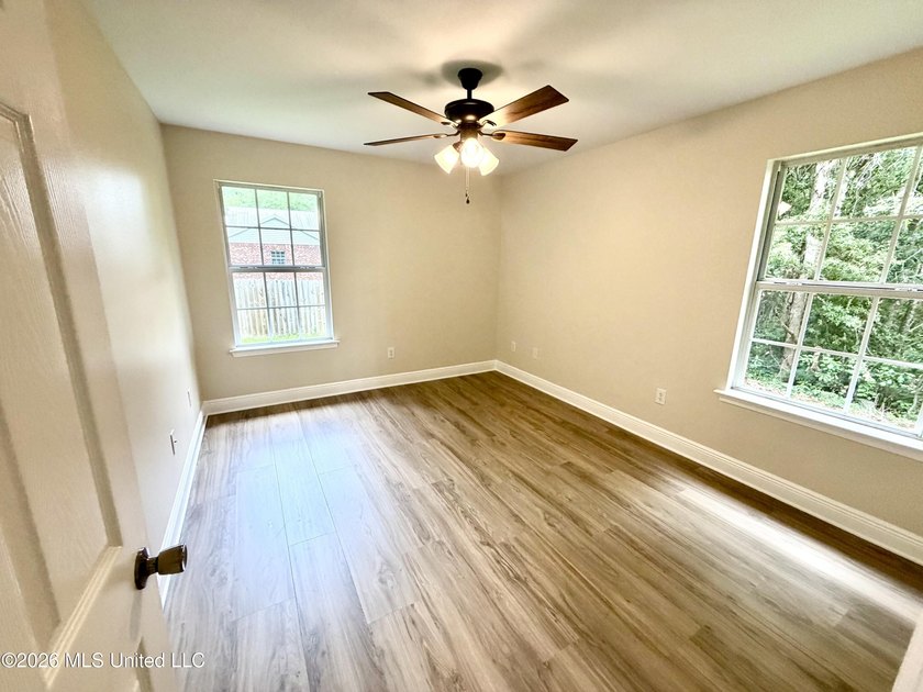 Perfect Starter Home -Buy for less than rent! Built in 2019 - photo 14