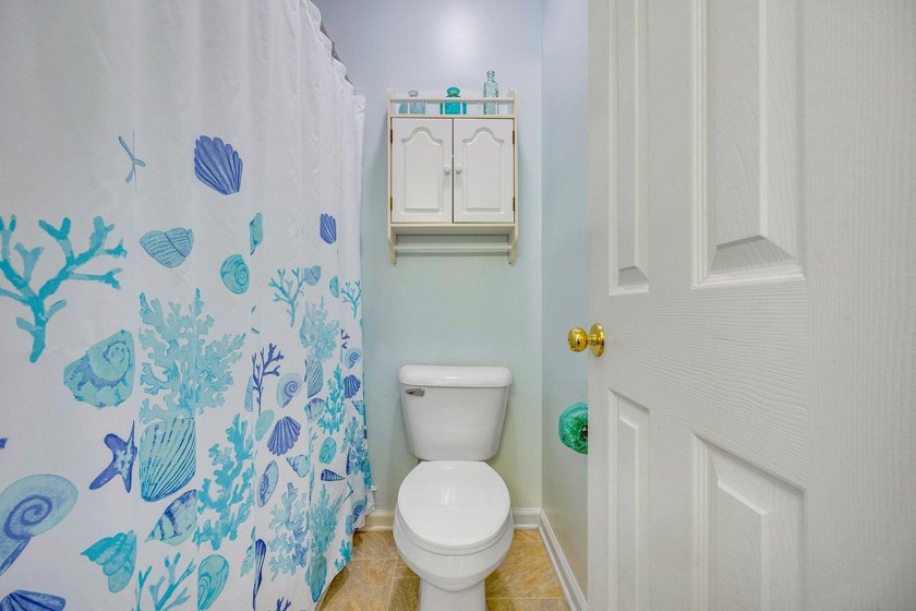 Seller is Motivated. Bring all offers!! Don't miss this - photo 19