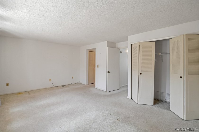 Enjoy a Florida carefree lifestyle here as your condo - photo 19
