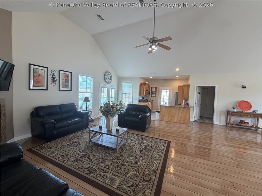 MAINTENANCE-FREE LIVING IN GATED COMMUNITY! THIS ONE-OWNER, ONE - photo 22