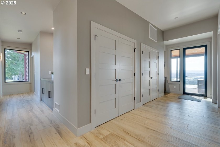 Spectacular modern masterpiece on 124.5 acres. This 2023-built - photo 24