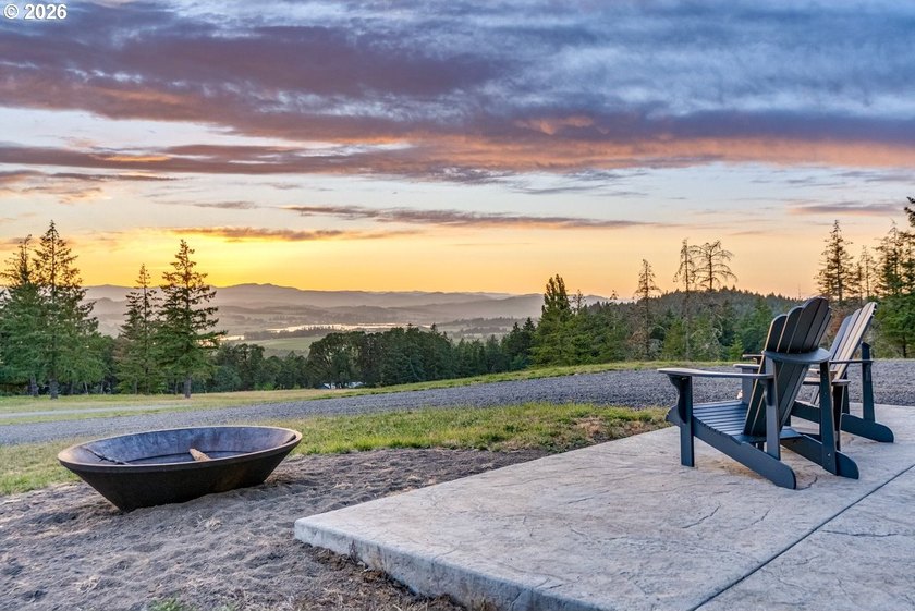 Spectacular modern masterpiece on 124.5 acres. This 2023-built - photo 48
