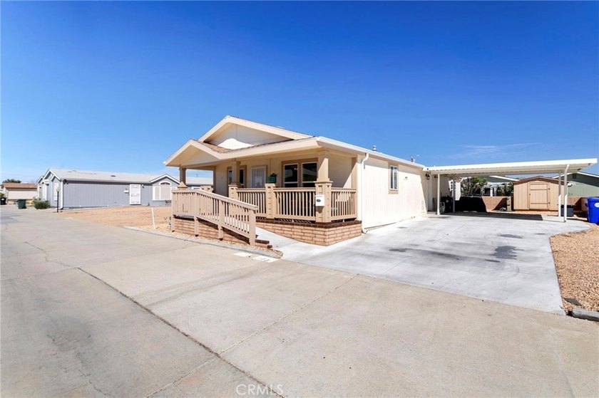 Welcome to resort-style living inside the gated Vista Del Rosa - photo 23