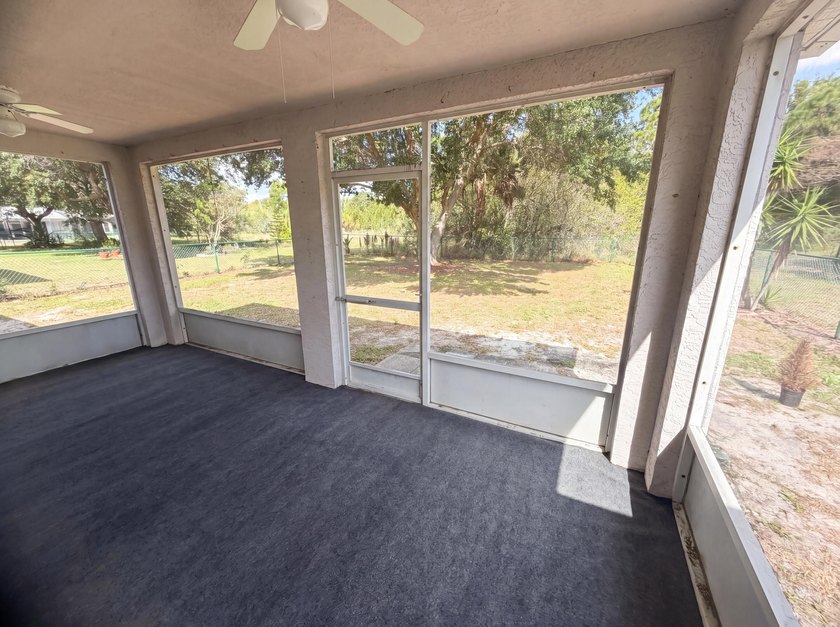 Check out 262 SW Panther Trce, a residence recently enhanced - photo 23