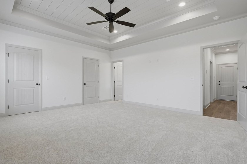 Experience elevated new construction in Pointers Ridge, South - photo 23