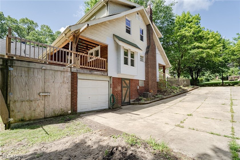 1539 Overlook Dr blends timeless character with everyday comfort - photo 25