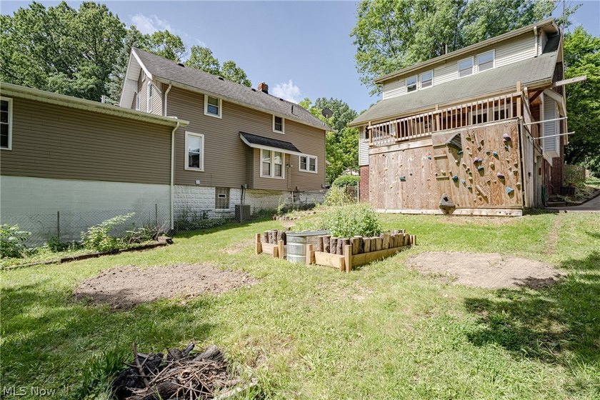 1539 Overlook Dr blends timeless character with everyday comfort - photo 27