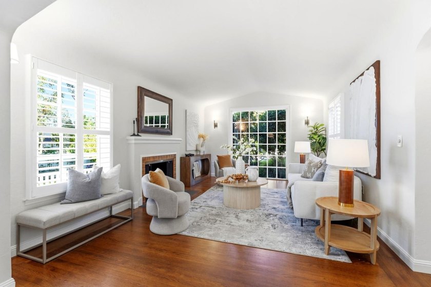 Nestled in Burlingame's highly desirable Easton Addition, this - photo 11