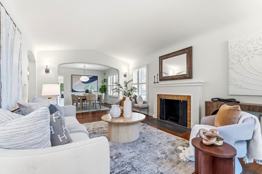 Nestled in Burlingame's highly desirable Easton Addition, this - photo 17