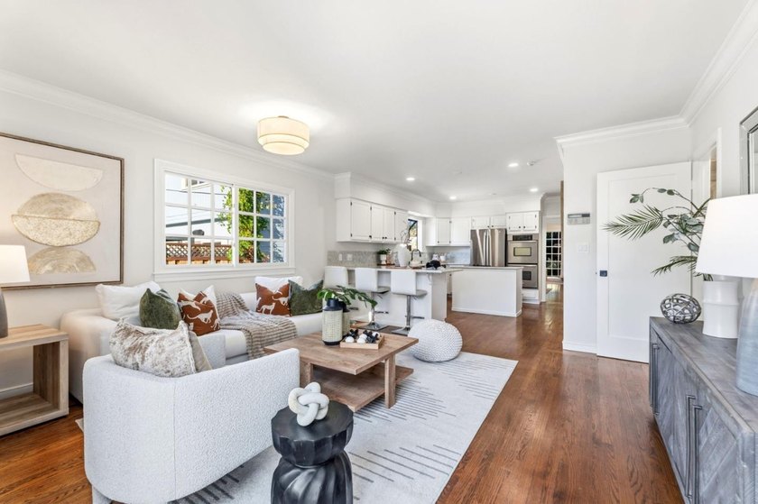 Nestled in Burlingame's highly desirable Easton Addition, this - photo 29