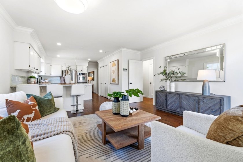 Nestled in Burlingame's highly desirable Easton Addition, this - photo 31