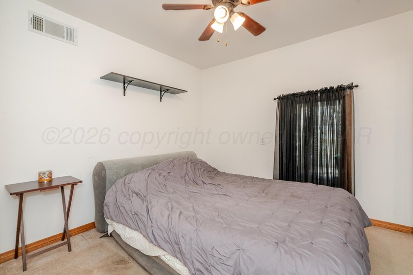 Gorgeous 2-story home with a brand new class 4 roof. This - photo 35