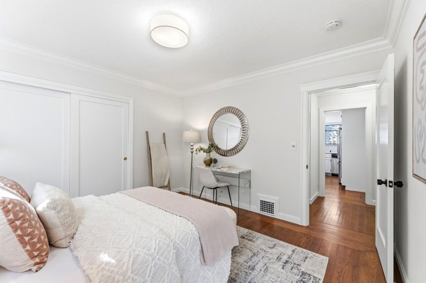 Nestled in Burlingame's highly desirable Easton Addition, this - photo 48