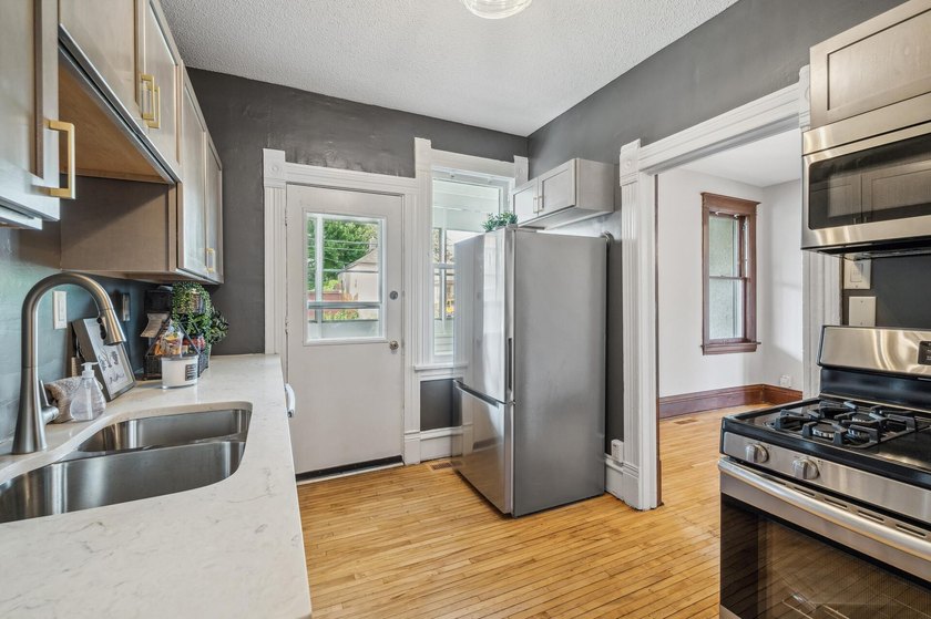 Own a piece of Northeast Minneapolis history. This meticulously - photo 12