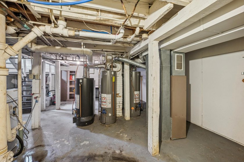 Own a piece of Northeast Minneapolis history. This meticulously - photo 44
