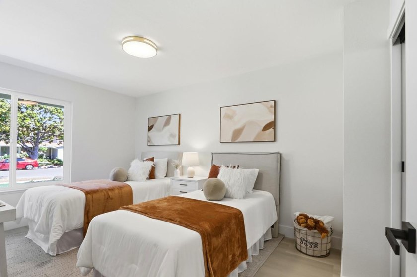 Stunning, top-to-bottom renovation in one of San Jose's most - photo 28