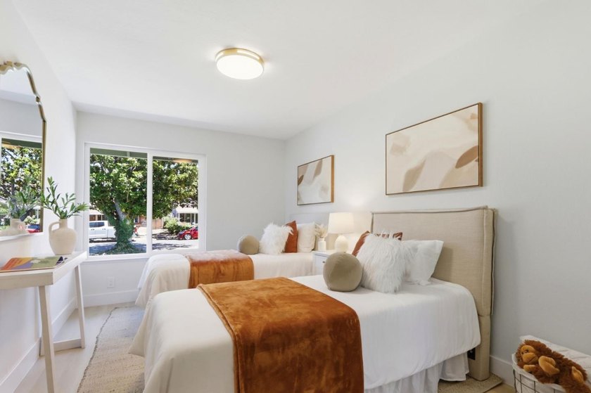 Stunning, top-to-bottom renovation in one of San Jose's most - photo 29