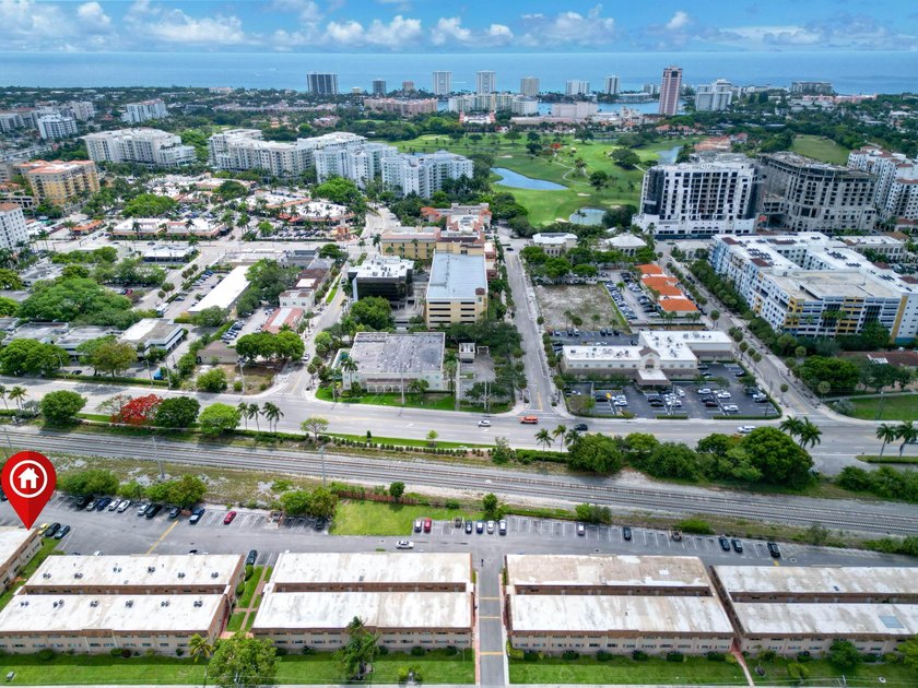 ATTENTION INVESTORS! FANTASTIC OPPORTUNITY, RENT RIGHT - photo 11