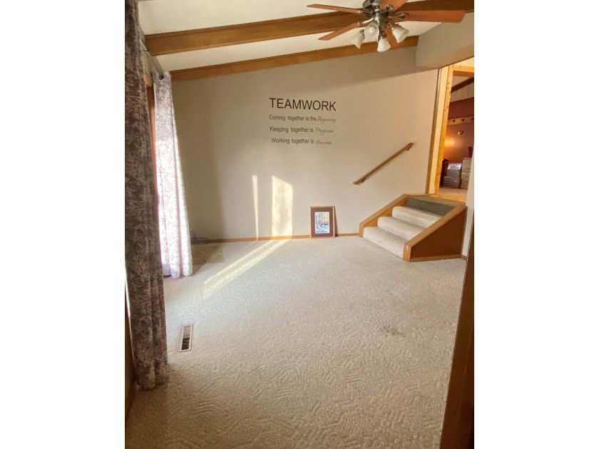 177' of HIGHWAY FRONTAGE, HIGHLY TRAVELED, BUSY CORNER ! This - photo 11