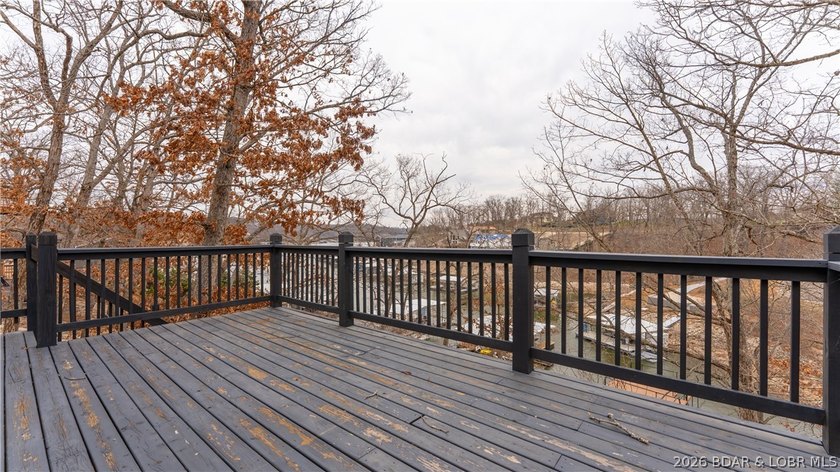 Escape to the quiet side of the lake without sacrificing a - photo 29
