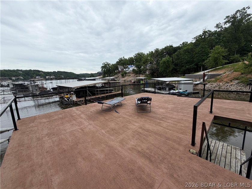 Escape to the quiet side of the lake without sacrificing a - photo 50