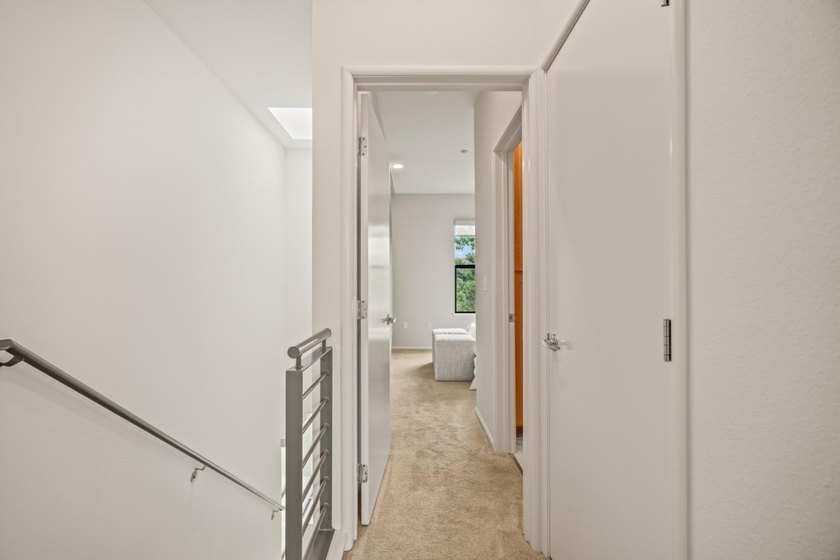 Welcome to 1202 66th St, a bright and modern end-unit tri-level - photo 21