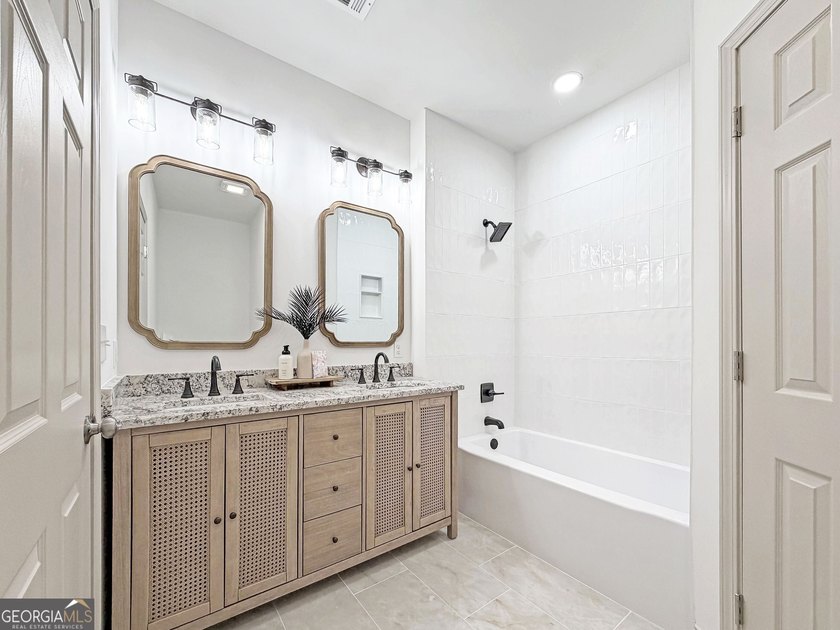 Brand new construction and a gated community lifestyle-1532 - photo 15