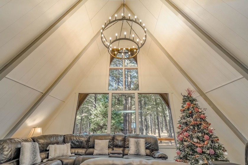 Welcome to 50 Knollwood Way, a quintessential A-frame chalet - photo 11