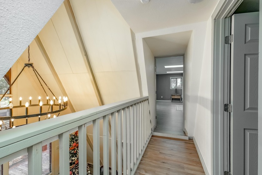 Welcome to 50 Knollwood Way, a quintessential A-frame chalet - photo 47
