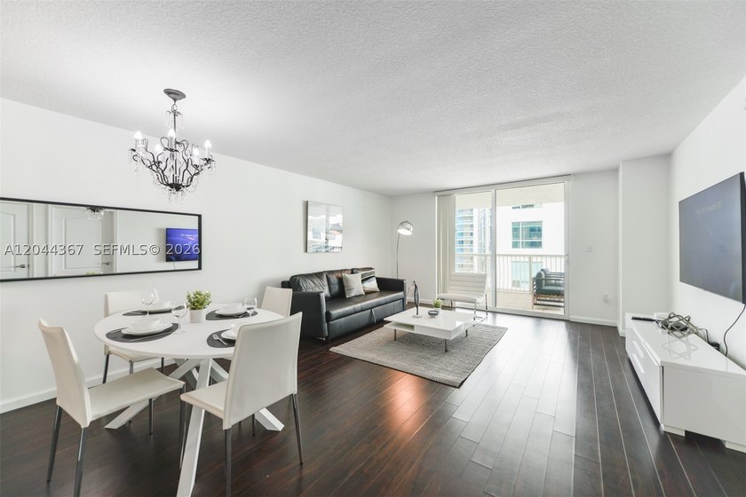 Live it, rent it, or do both in one of Brickell's most desirable - photo 3