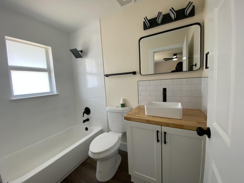 AVAILABLE FOR IMMEDIATE SALE - Updated 4-bedroom, 2-bath - photo 9
