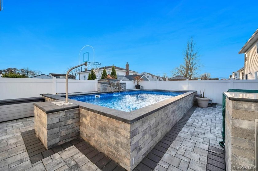 Welcome to 256 Division Street in Massapequa - a fully renovated - photo 41