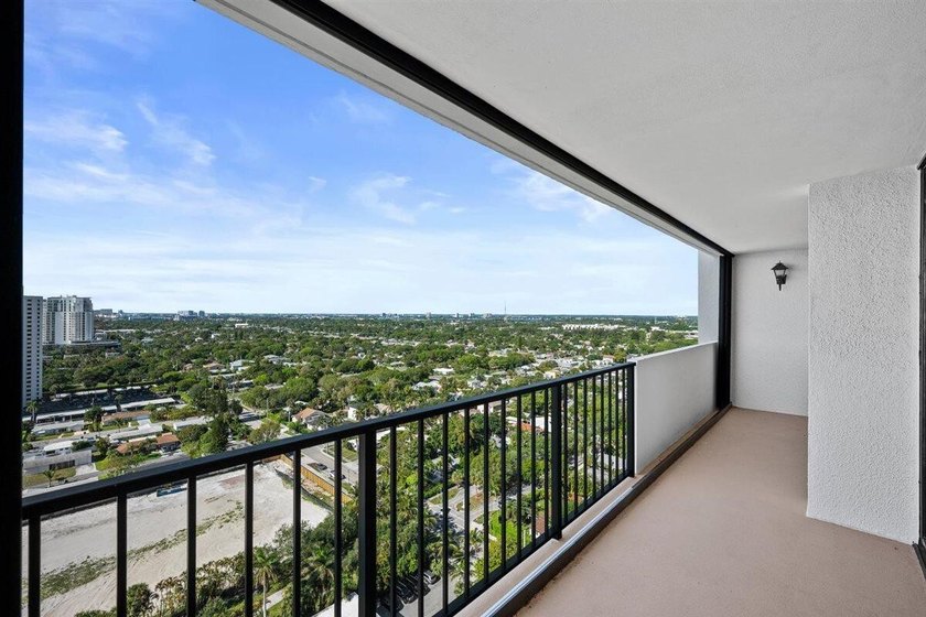 2 bedroom 2 bath condo with views of the Atlantic Ocean - photo 5