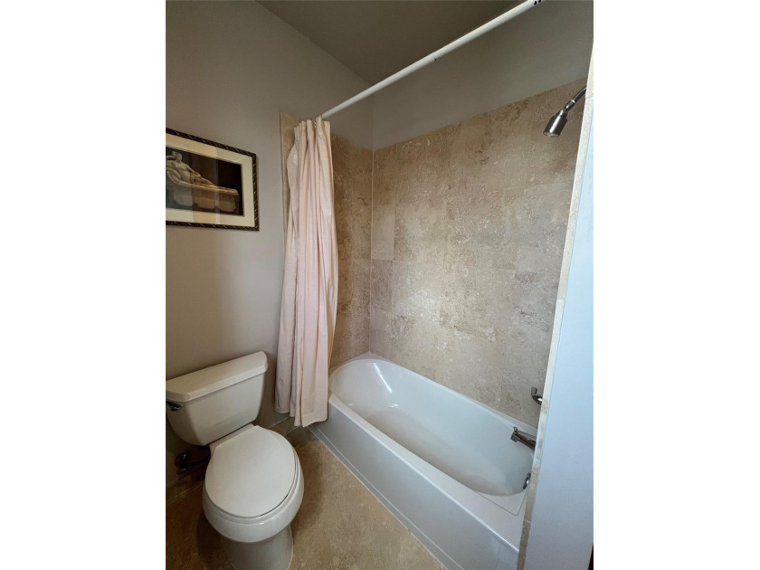 This rarely available large corner townhouse has 3 bedroom 3.5 - photo 19