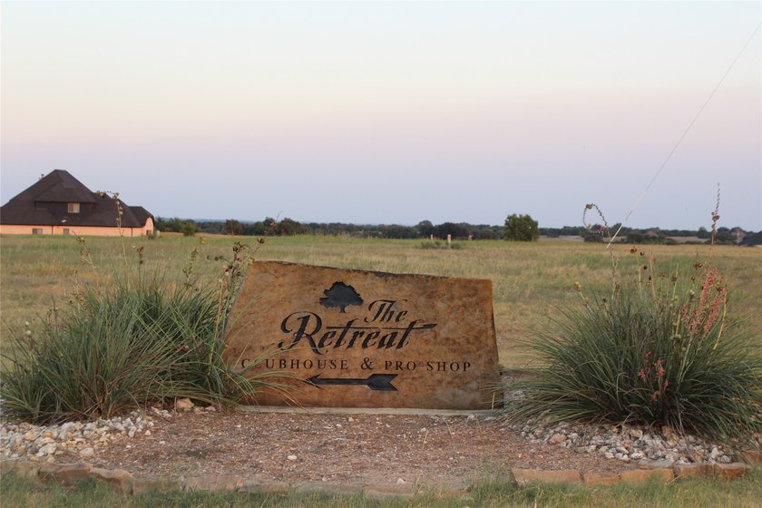 The Retreat is a private community located in Cleburne, 30 - photo 5