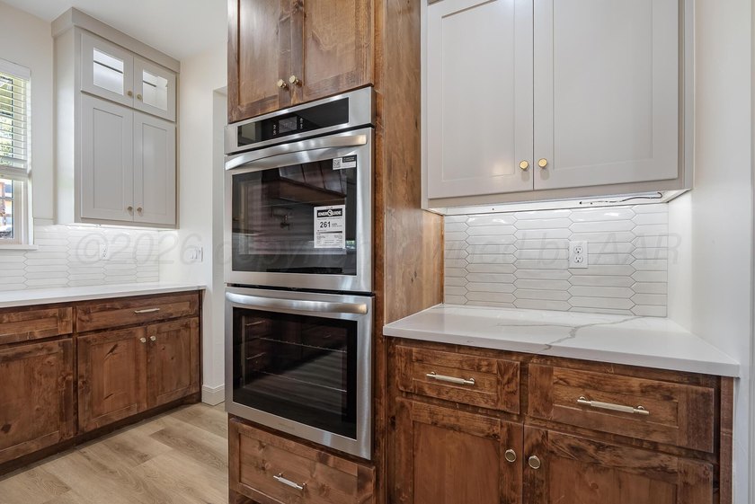 Welcome to this stunning new construction home featuring luxury - photo 13