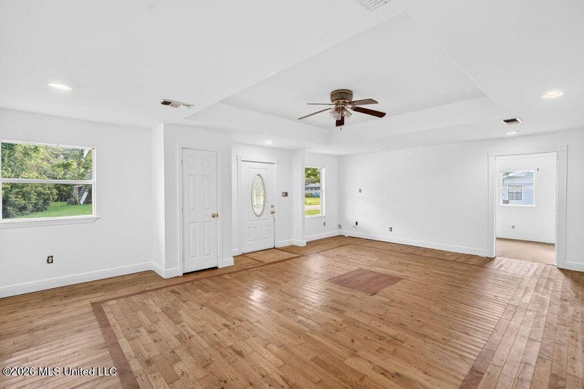 **Charming Bay Saint Louis Cottage - A Steal of a Deal!** - photo 11