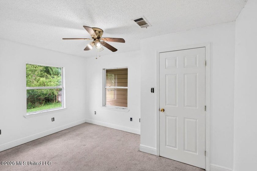 **Charming Bay Saint Louis Cottage - A Steal of a Deal!** - photo 16