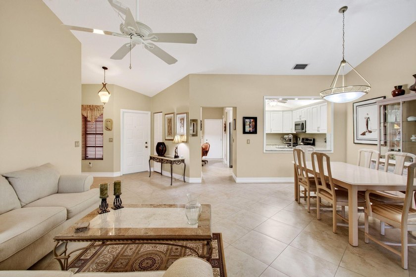 Enjoy breathtaking lake views from this beautifully maintained - photo 9