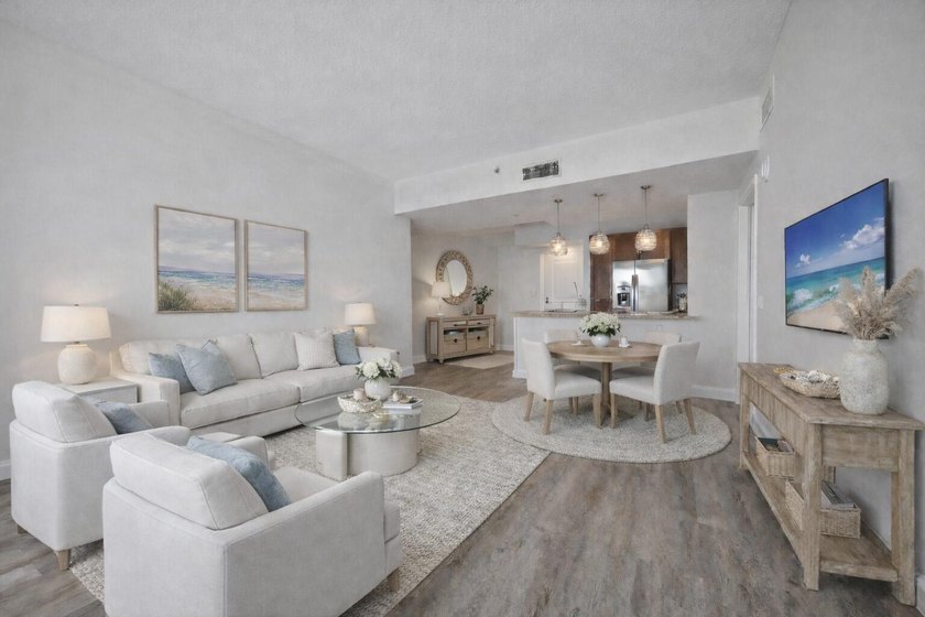 Beautifully updated 1-bedroom, 1-bath condo in sought after Casa - photo 2