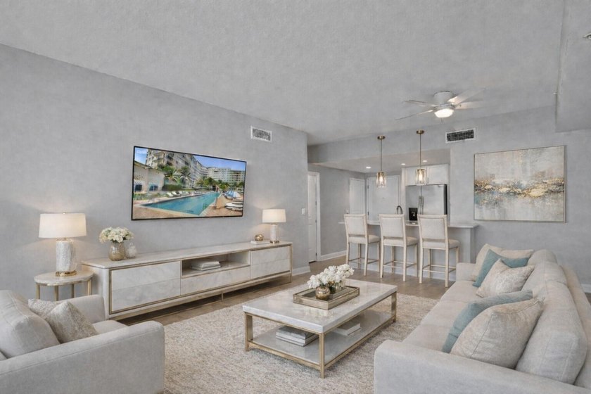 Beautifully updated 1-bedroom, 1-bath condo in sought after Casa - photo 3