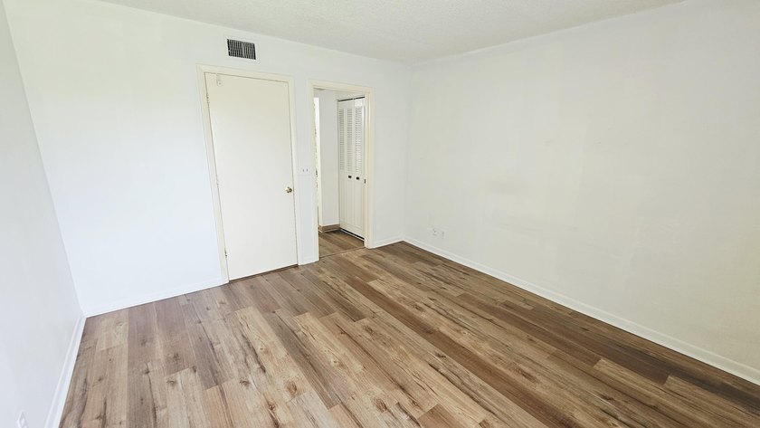 Two bedroom first floor unit in the lovely community of Sable - photo 20