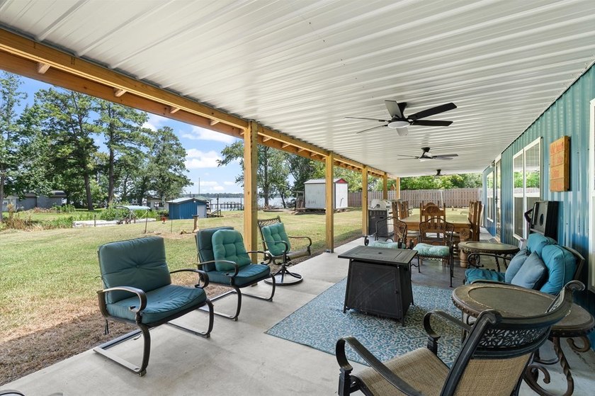 FULLY REMODELED LAKE MURVAUL RETREAT - 7BR BOATHOUSE SHOP - photo 23