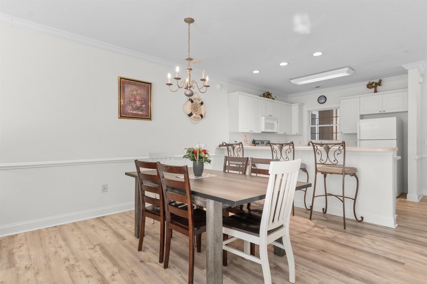 Welcome to this first floor 2-bedroom, 2-bath condo in Magnolia - photo 11