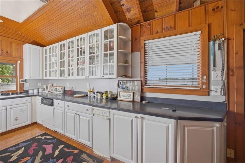 Enjoy a great location on Lake Harding with panoramic big water - photo 25
